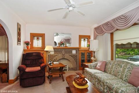6445 27th St, Berwyn, IL 60402 photo 2