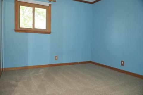 7 E Oltendorf Rd, Streamwood, IL 60107 photo 14