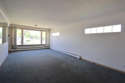 8001 Massasoit Ave, Burbank, IL 60459 photo 7