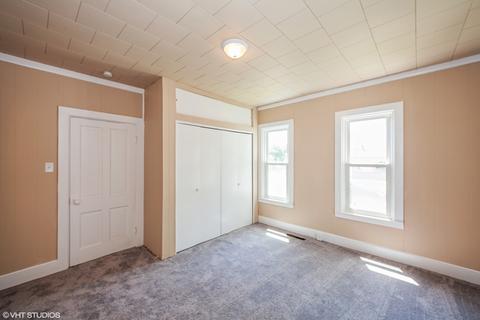 2103 4th St, Peru, IL 61354 photo 14