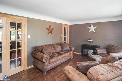 8255 State Rd, Burbank, IL 60459 photo 14