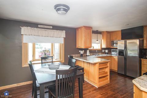 8255 State Rd, Burbank, IL 60459 photo 6