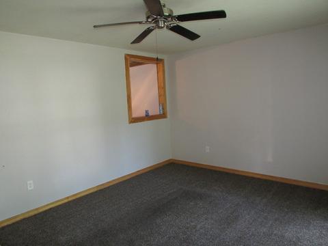 844 Post Ln, Streamwood, IL 60107 photo 3