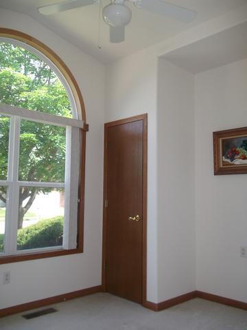 906 31st St, Peru, IL 61354 photo 11