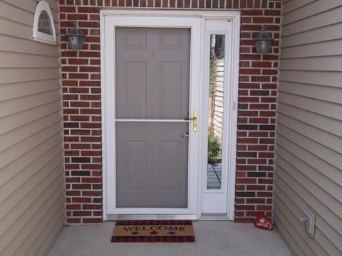 906 31st St, Peru, IL 61354 photo 2