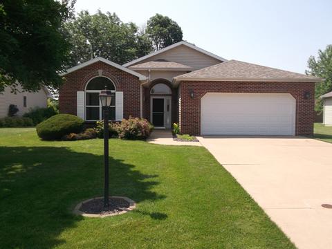 906 31st St, Peru, IL 61354 photo 1