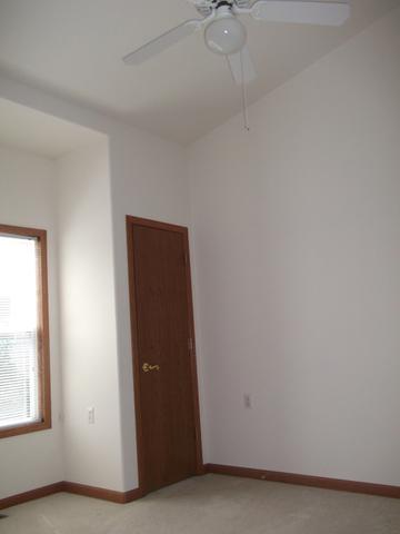 906 31st St, Peru, IL 61354 photo 27