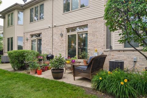 693 E Nerge Rd, Roselle, IL 60172 photo 15
