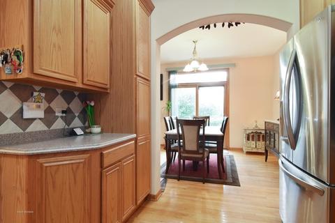 693 E Nerge Rd, Roselle, IL 60172 photo 3