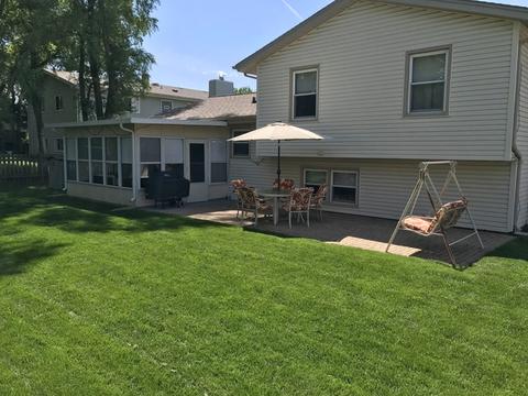 210 Canterbury Dr, Mchenry, IL 60050 photo 13