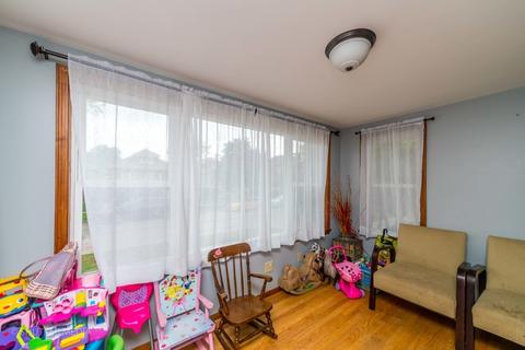 6838 30th Pl, Berwyn, IL 60402 photo 3