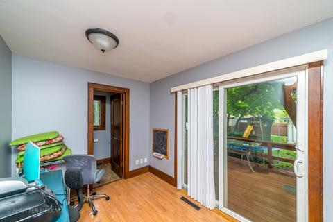 6838 30th Pl, Berwyn, IL 60402 photo 9