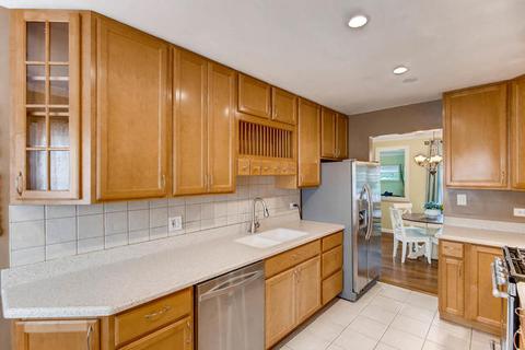 170 Desplaines Ln, Hoffman Estates, IL 60169 photo 5