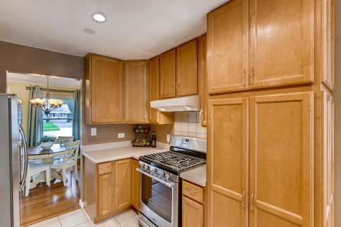 170 Desplaines Ln, Hoffman Estates, IL 60169 photo 7