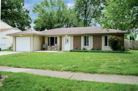 1261 Corley Dr, Elgin, IL 60120 photo 2
