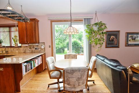 776 Red Barn Ln, Elgin, IL 60124 photo 8