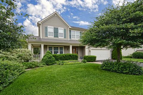 776 Red Barn Ln, Elgin, IL 60124 photo 1