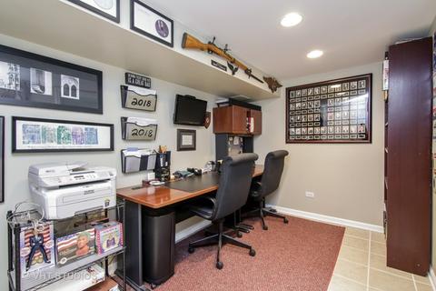1 E Lonnquist Blvd, Mount Prospect, IL 60056 photo 12