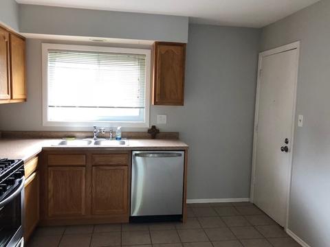 9354 Golf Rd #2A, Des Plaines, IL 60016 photo 10