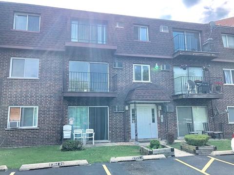 9354 Golf Rd #2A, Des Plaines, IL 60016 photo 1