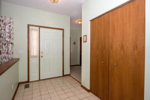 4801 Joyce Ln, Mchenry, IL 60050 photo 4