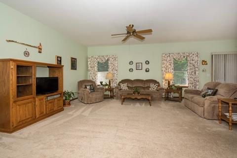 4801 Joyce Ln, Mchenry, IL 60050 photo 6
