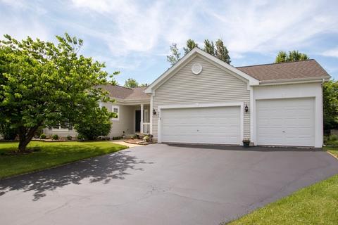4801 Joyce Ln, Mchenry, IL 60050 photo 1