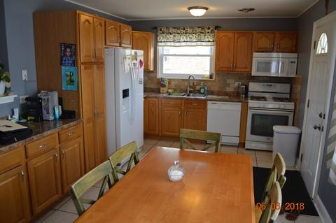 9112 Orchard Ln, Bridgeview, IL 60455 photo 6