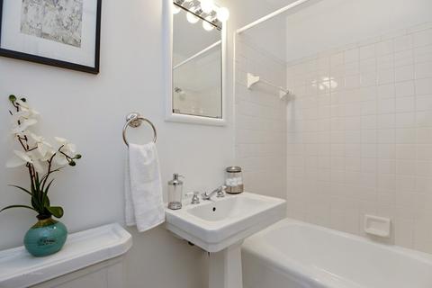 102 Pine St, Deerfield, IL 60015 photo 25