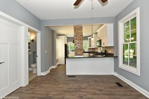 457 Villa St, Elgin, IL 60120 photo 15