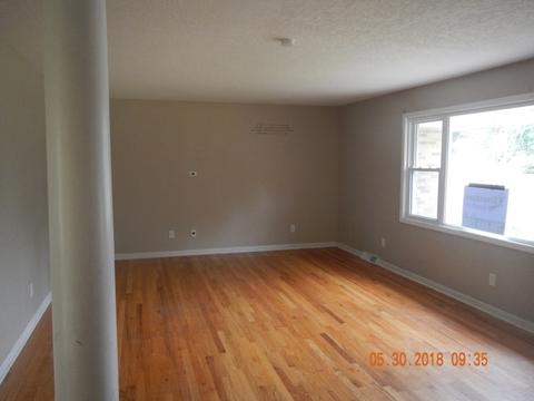 1423 W Vanmeter St, Kankakee, IL 60901 photo 7