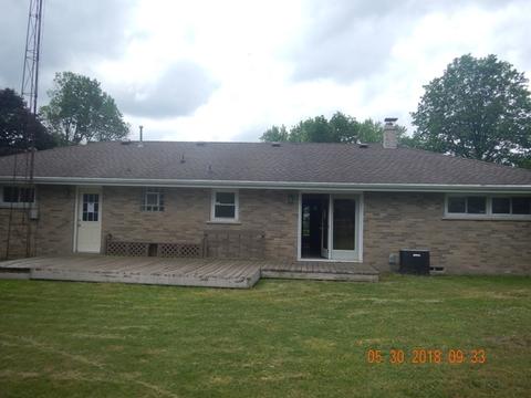 1423 W Vanmeter St, Kankakee, IL 60901 photo 2