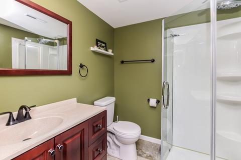 1009 Edgewood Dr, Mchenry, IL 60051 photo 16