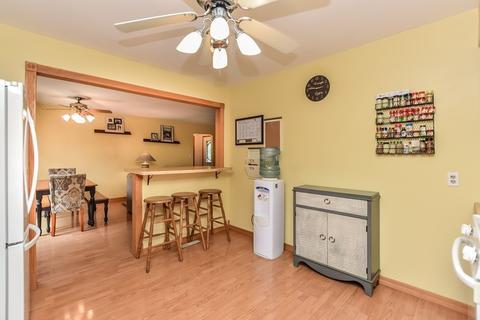 1009 Edgewood Dr, Mchenry, IL 60051 photo 7