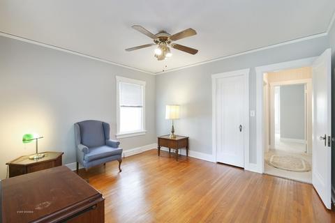 1015 Augusta Ave, Elgin, IL 60120 photo 10