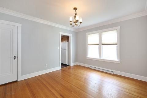 1015 Augusta Ave, Elgin, IL 60120 photo 6