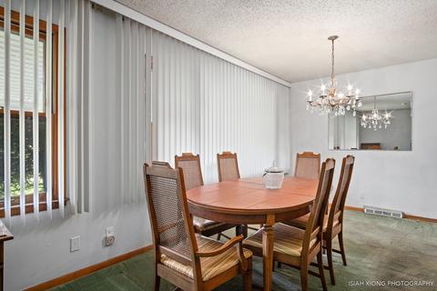 246 Trask St, Aurora, IL 60505 photo 8