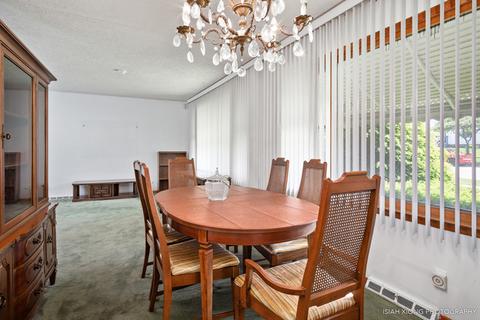 246 Trask St, Aurora, IL 60505 photo 7