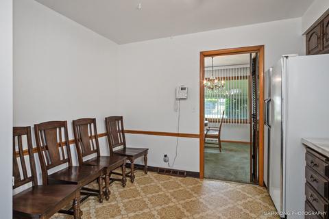 246 Trask St, Aurora, IL 60505 photo 11