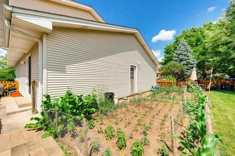 115 Mayer Ave, Wheeling, IL 60090 photo 24