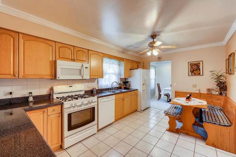 115 Mayer Ave, Wheeling, IL 60090 photo 8