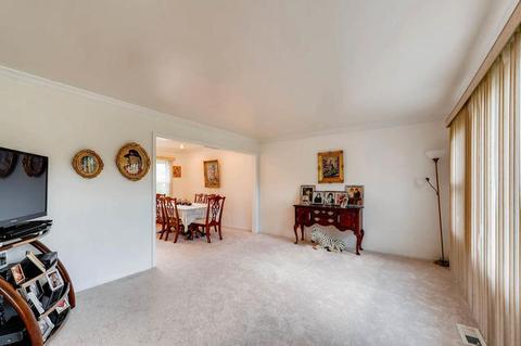 115 Mayer Ave, Wheeling, IL 60090 photo 4