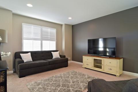 3597 Harold Cir, Hoffman Estates, IL 60192 photo 8