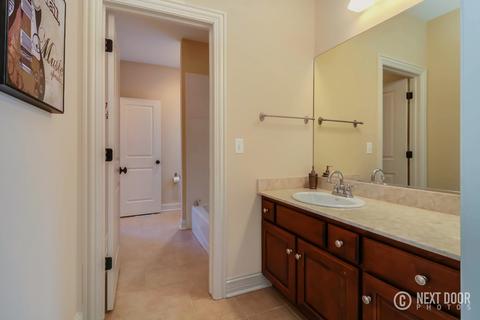 808 S Wright St, Naperville, IL 60540 photo 29