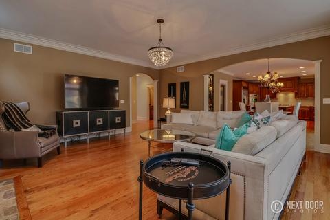 808 S Wright St, Naperville, IL 60540 photo 11