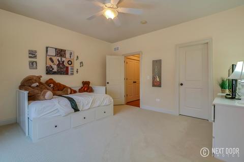 808 S Wright St, Naperville, IL 60540 photo 28