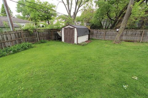419 Maplewood Dr, Lakemoor, IL 60051 photo 33