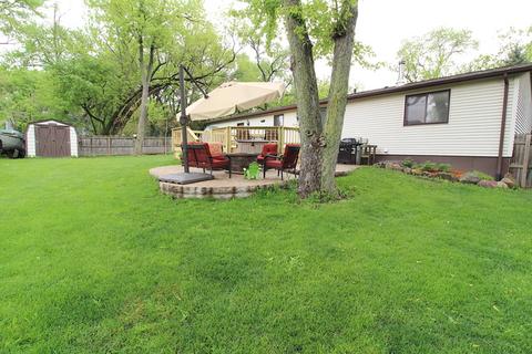 419 Maplewood Dr, Lakemoor, IL 60051 photo 39
