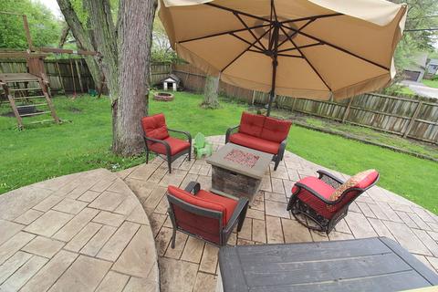 419 Maplewood Dr, Lakemoor, IL 60051 photo 32