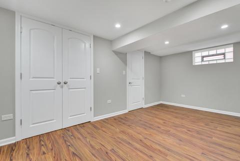 9352 S Yates Blvd, Chicago, IL 60617 photo 27
